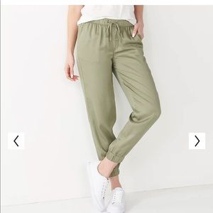 Nine West Joggers